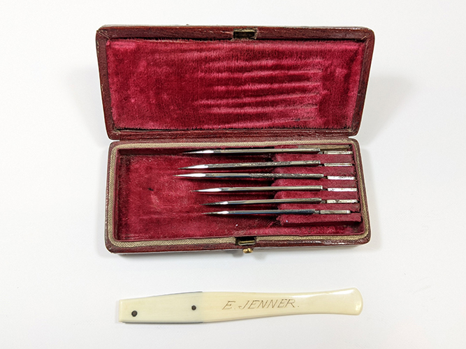 Surgical blade set possibly belonging to Edward Jenner