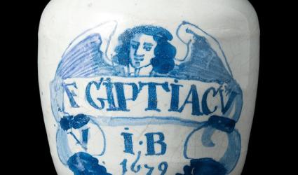 English tin-glazed earthenware wet drug jar painted in blue with a cartouche inscribed 'V AEGIPTIACV / IB / 1679', Lambeth, London, 1679